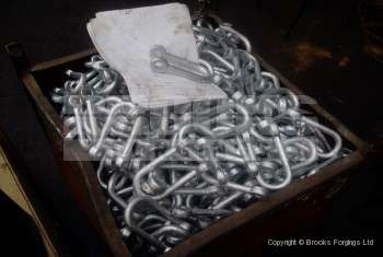40 - Forged Shackles